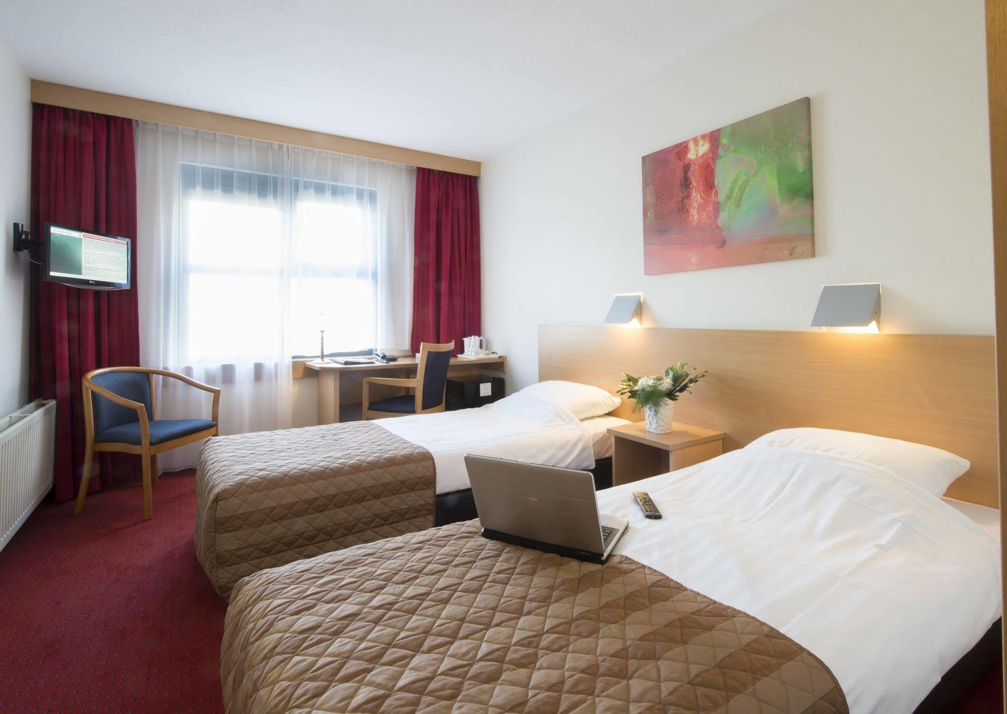 Bastion Hotel Geleen Exteriér fotografie